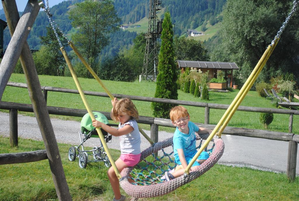 Familien-Bauernhof Neumoar Daire Sankt Johann im Pongau Dış mekan fotoğraf