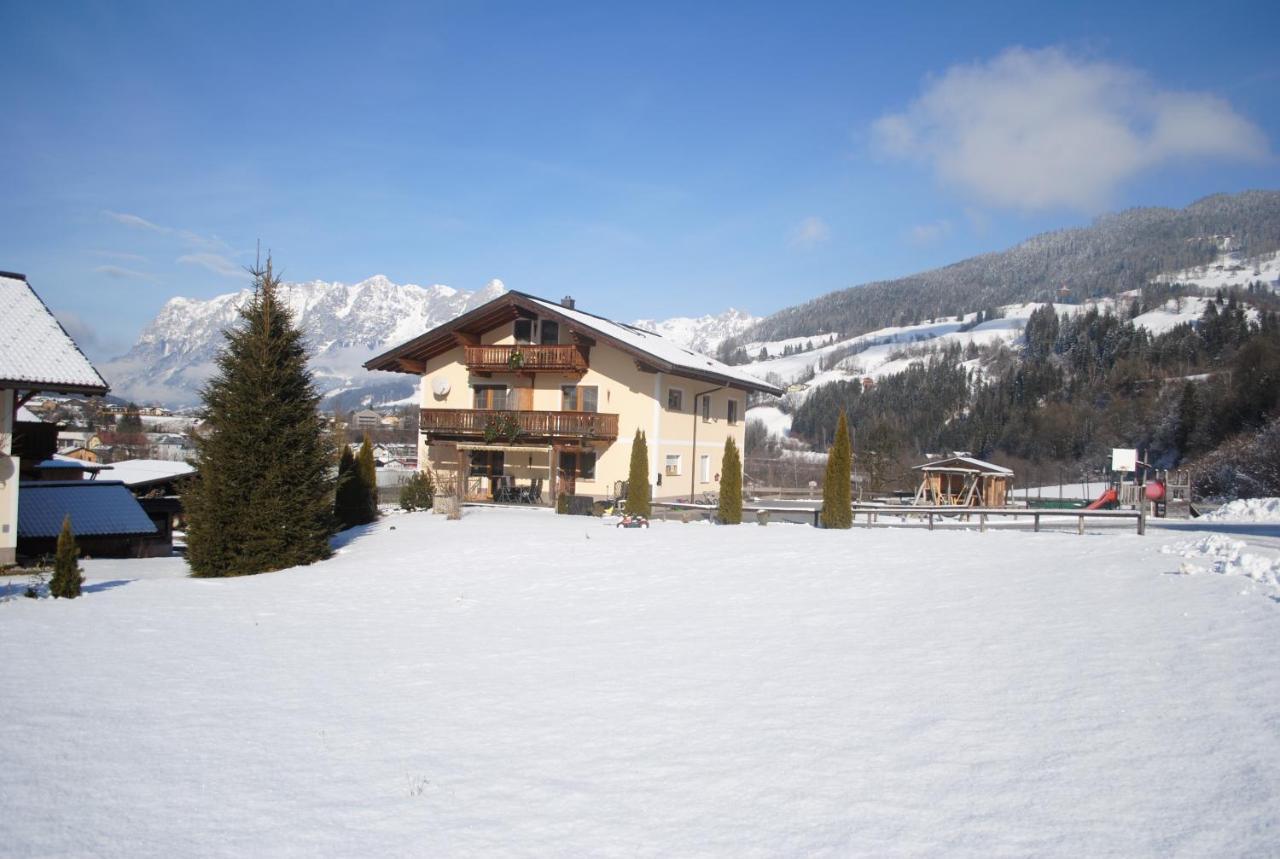 Familien-Bauernhof Neumoar Daire Sankt Johann im Pongau Dış mekan fotoğraf